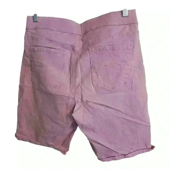  Gloria Vanderbilt All around Slimming Mauve Pink Pull On Shorts 14 Stretch - Picture 2 of 5